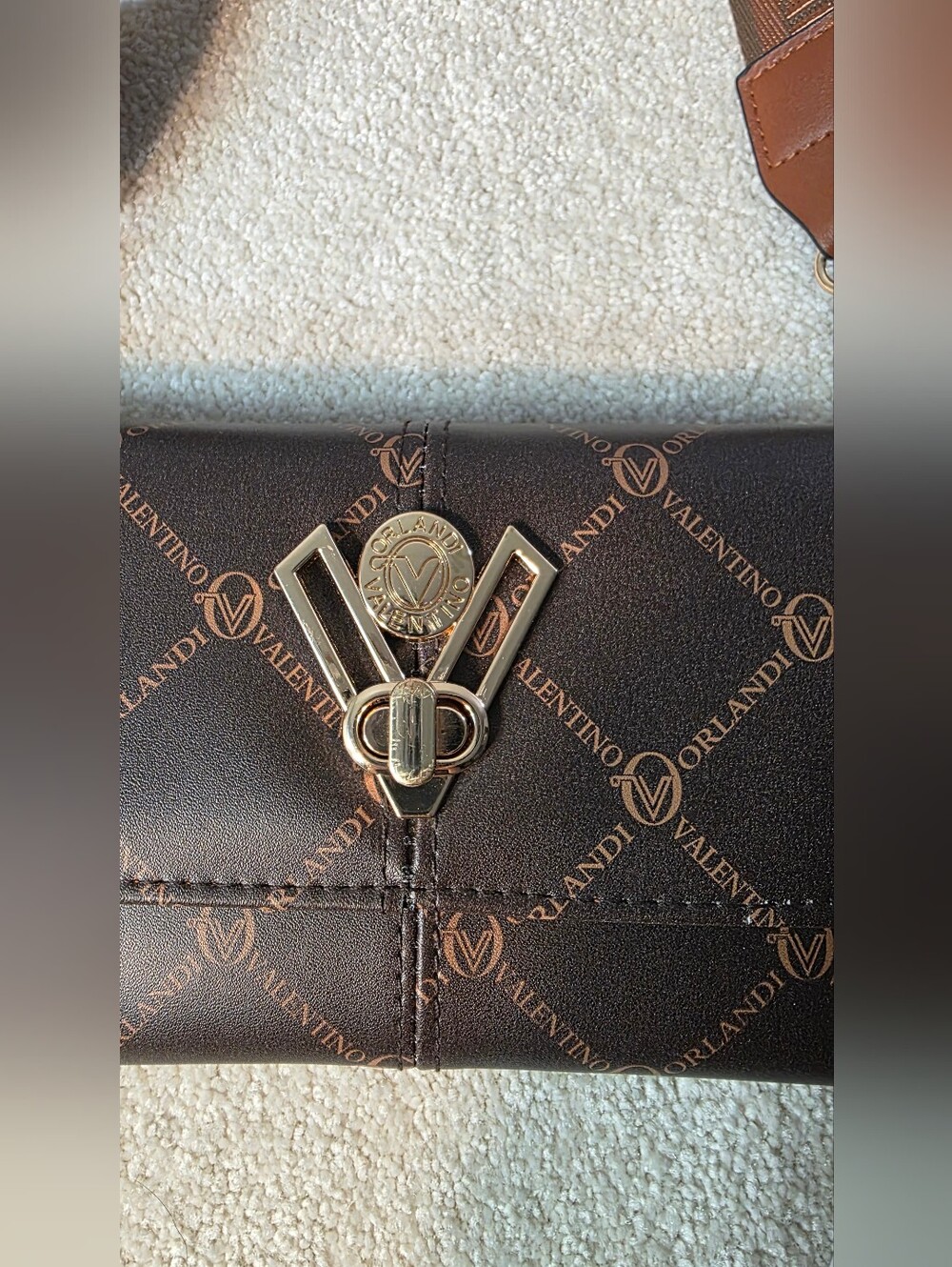 Valentino Orlandi Vegan Leather Logo Crossbody Bag Wallet Gold Accents OS NWT - Picture 6 of 7